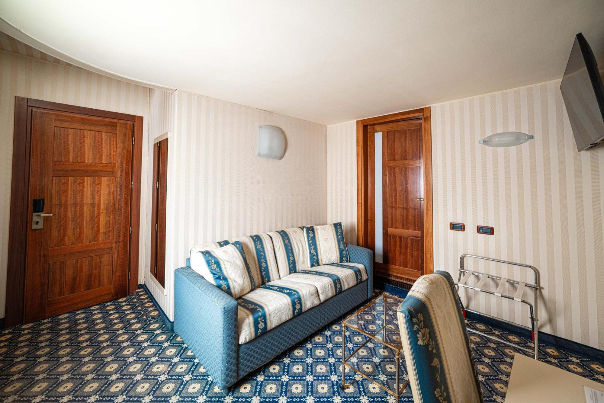 Phi Hotel Principe 쿠네오 외부 사진