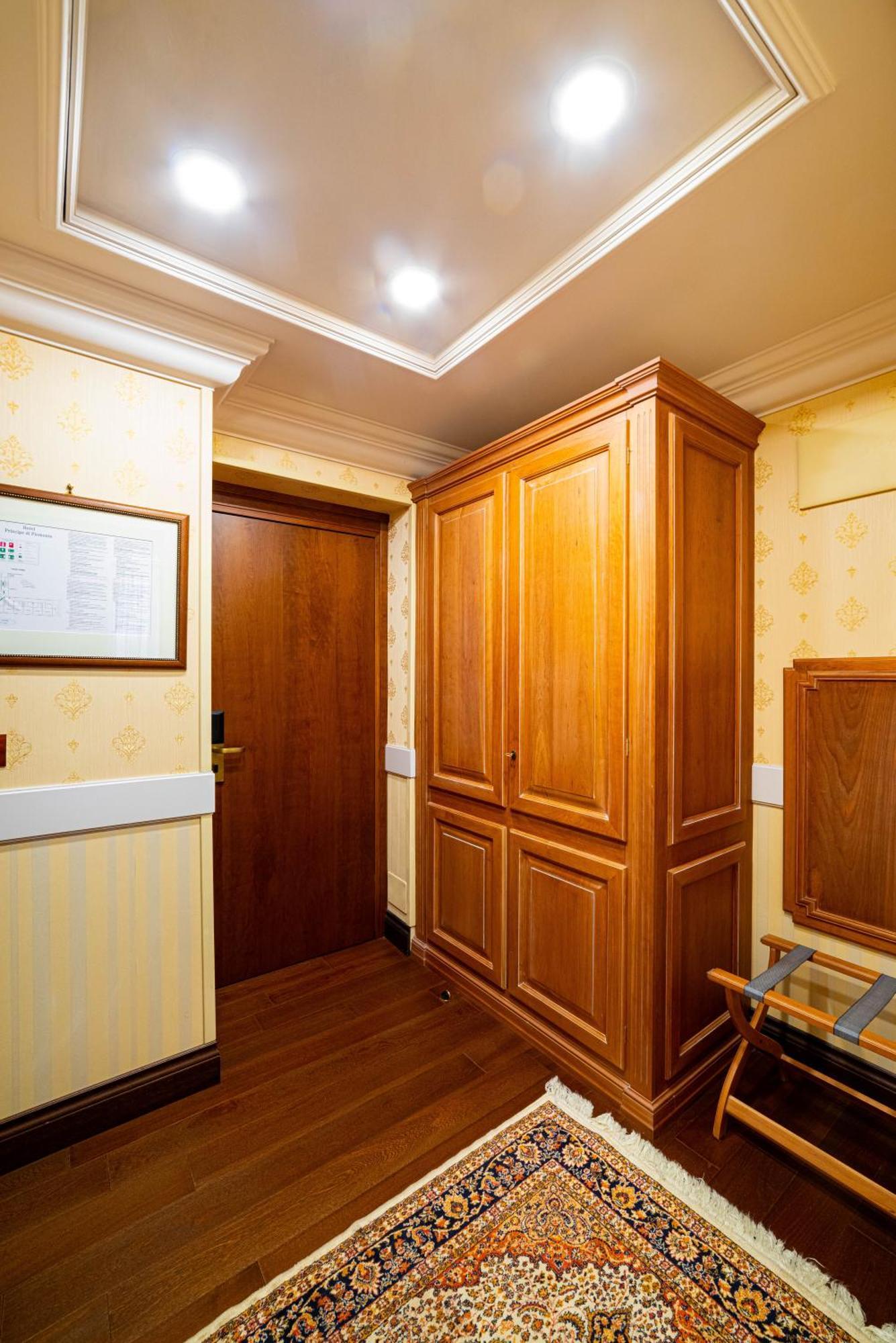 Phi Hotel Principe 쿠네오 외부 사진
